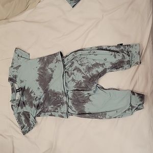 Never used 2 piece buttery soft baby set